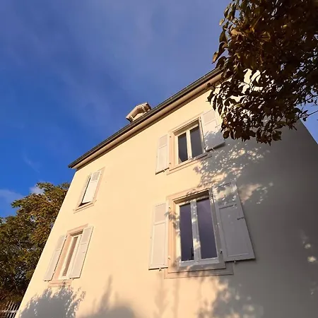 De La Niederau Apartamento *