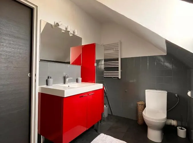 Daire De La Niederau *