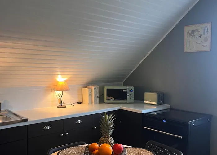 De La Niederau Daire